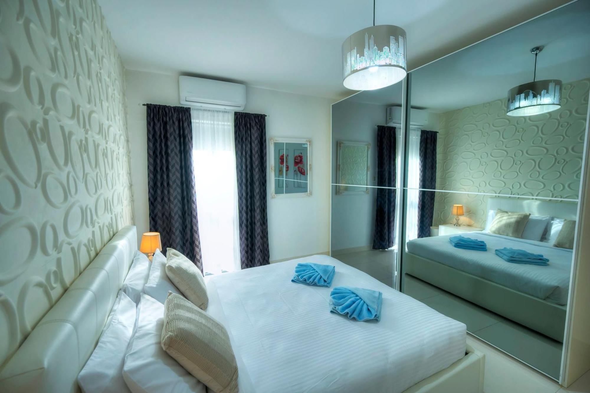 Modern, Large 3Bedroom, Spectacular Views Goslm-9 Sliema Luaran gambar